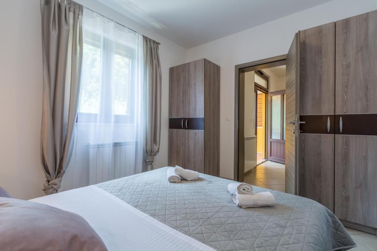 Studio Apartments Pinia-Marina Poreč Exterior foto